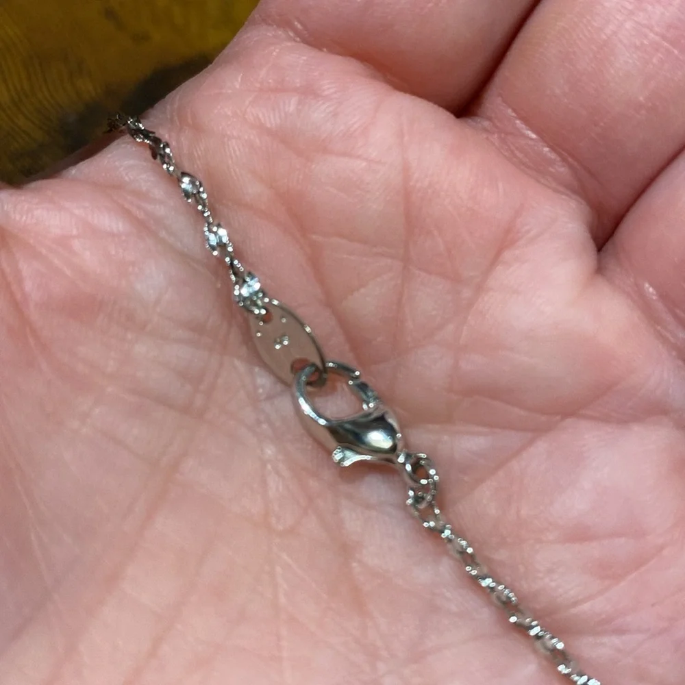 Avon Blue and Silver Heart Necklace with Gemstone - Picture 3 of 5